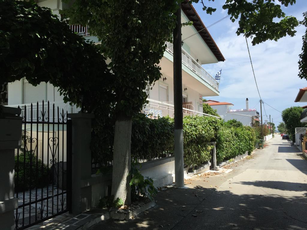 Litsa Haus Estate Residences & Suites - Adults Only & Kids 8 Plus- Аспровалта Екстериор снимка