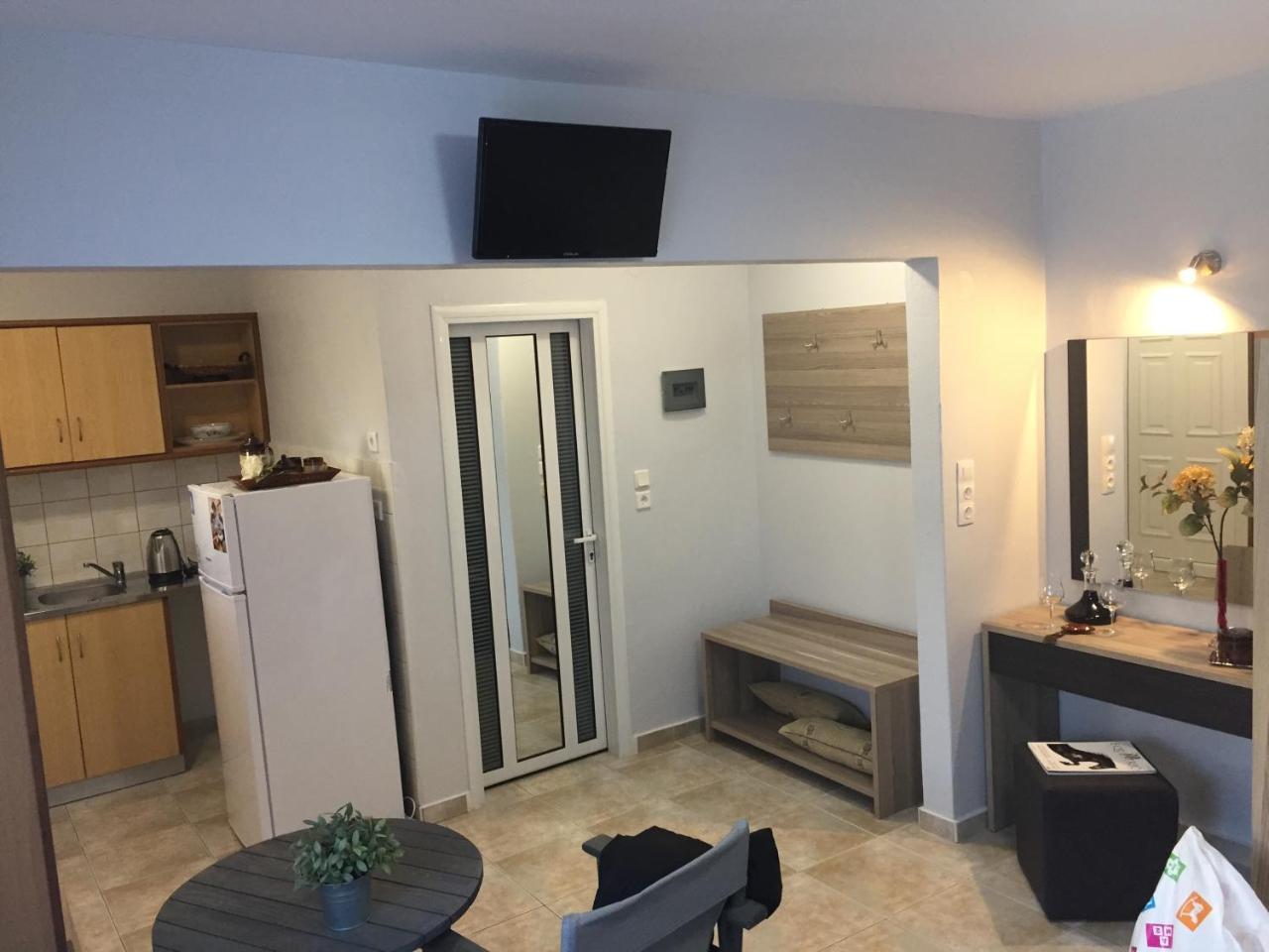 Litsa Haus Estate Residences & Suites - Adults Only & Kids 8 Plus- Аспровалта Екстериор снимка