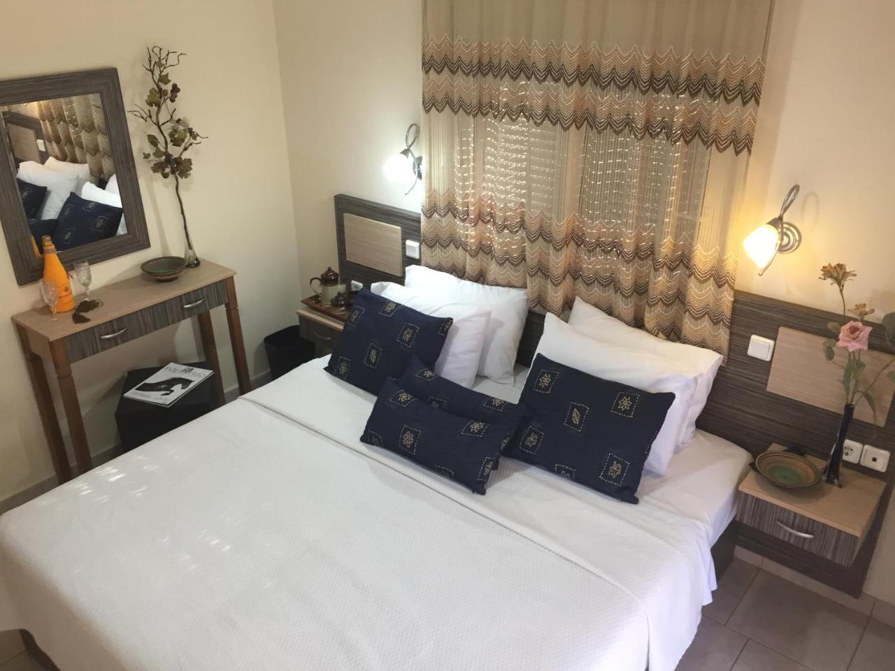 Litsa Haus Estate Residences & Suites - Adults Only & Kids 8 Plus- Аспровалта Екстериор снимка